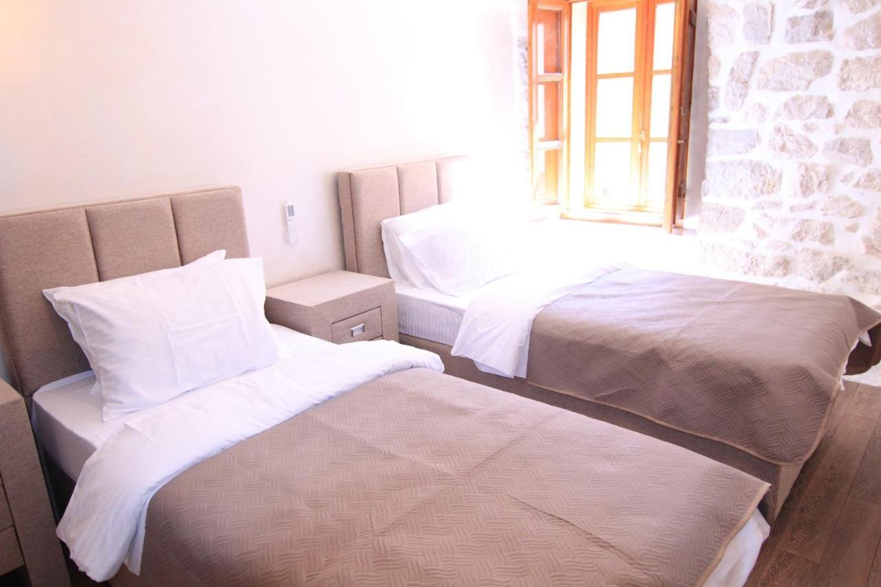 Apartmani Fantasia Цетине Екстериор снимка