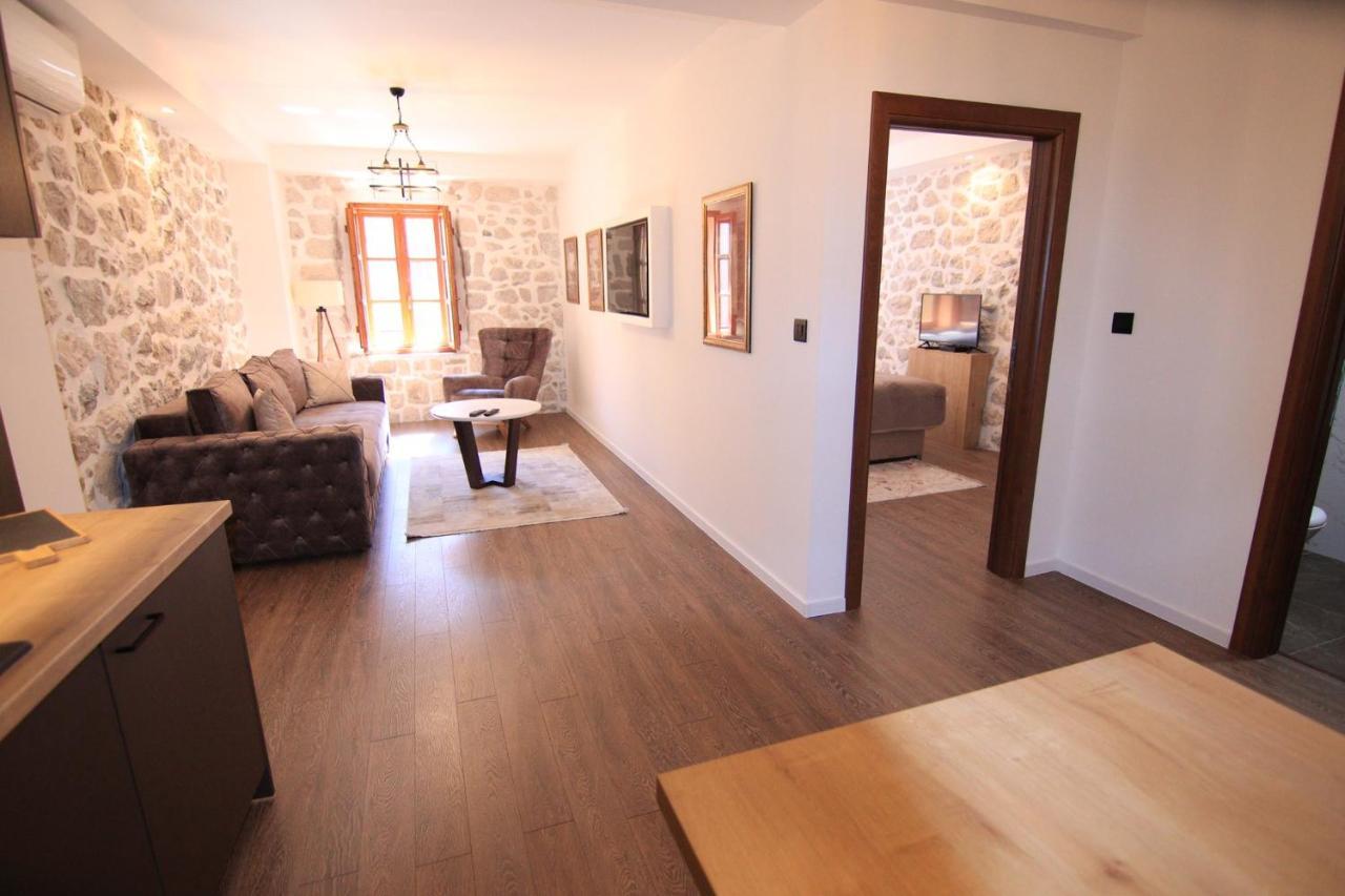 Apartmani Fantasia Цетине Екстериор снимка