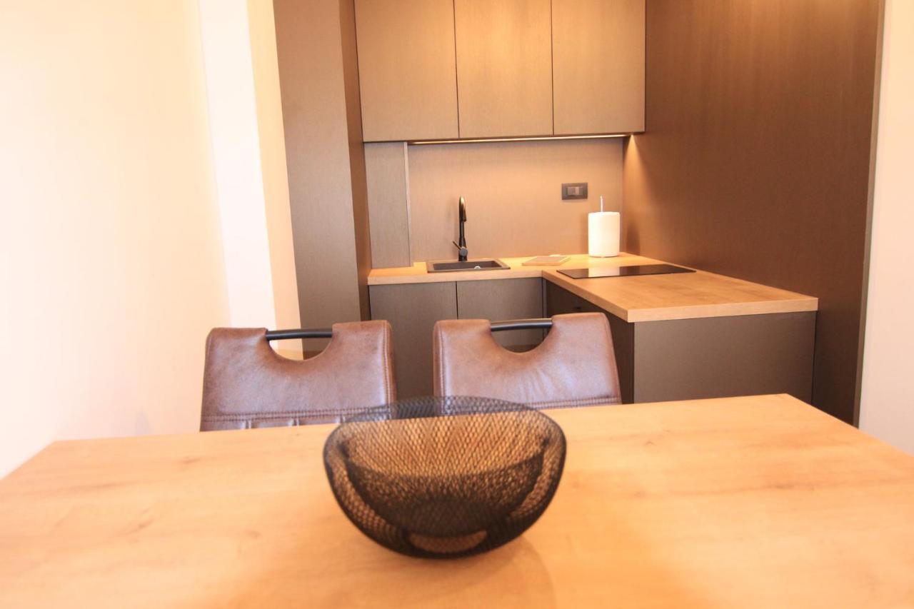 Apartmani Fantasia Цетине Екстериор снимка