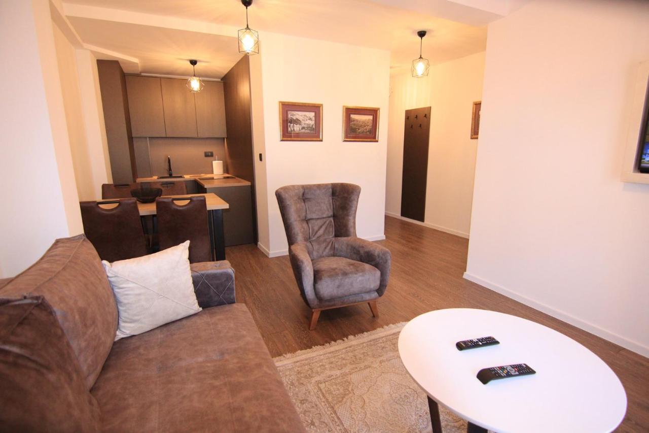 Apartmani Fantasia Цетине Екстериор снимка