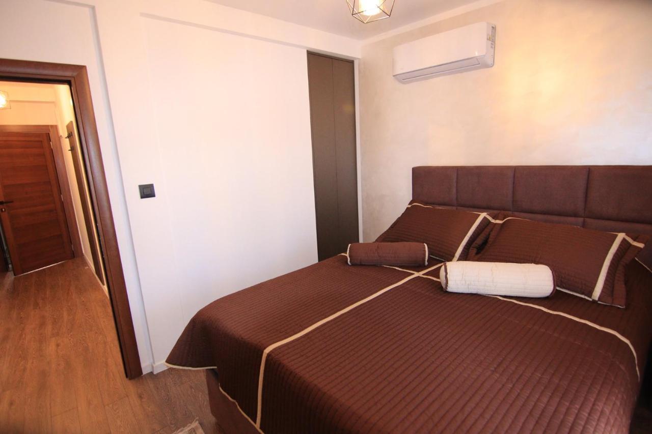 Apartmani Fantasia Цетине Екстериор снимка