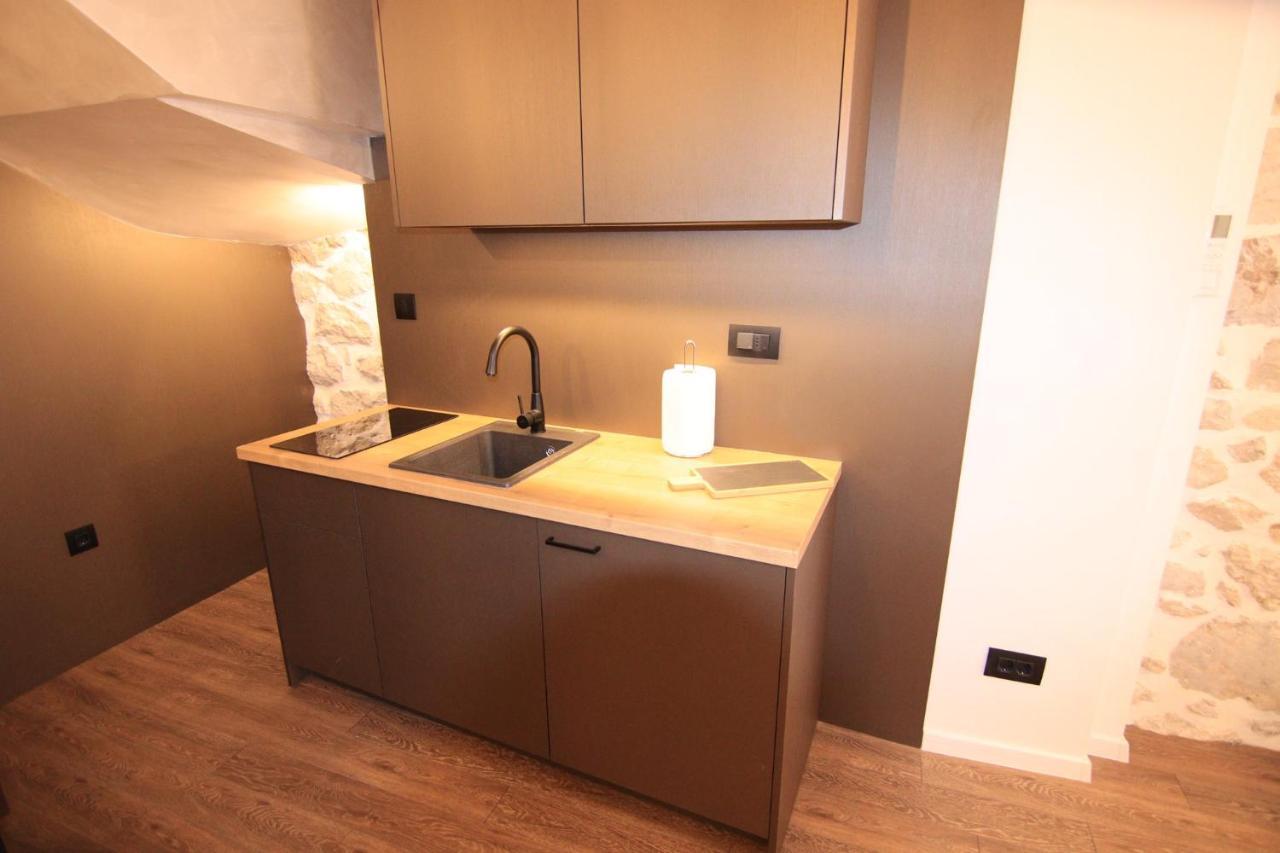 Apartmani Fantasia Цетине Екстериор снимка